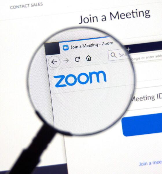 Zoom Communications sito e logo (© Depositphotos)